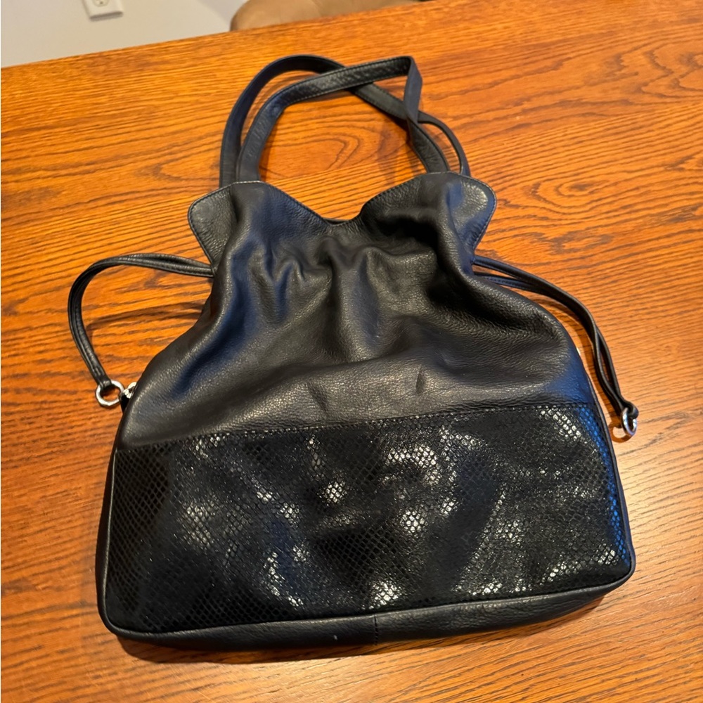 ILI New York Leather Drawstring Handbag Leather